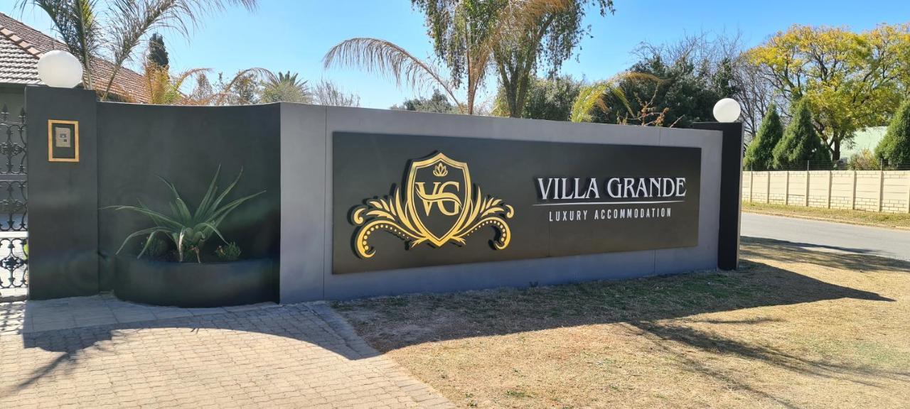 Villa Grande Luxury accommodation Welkom Esterno foto